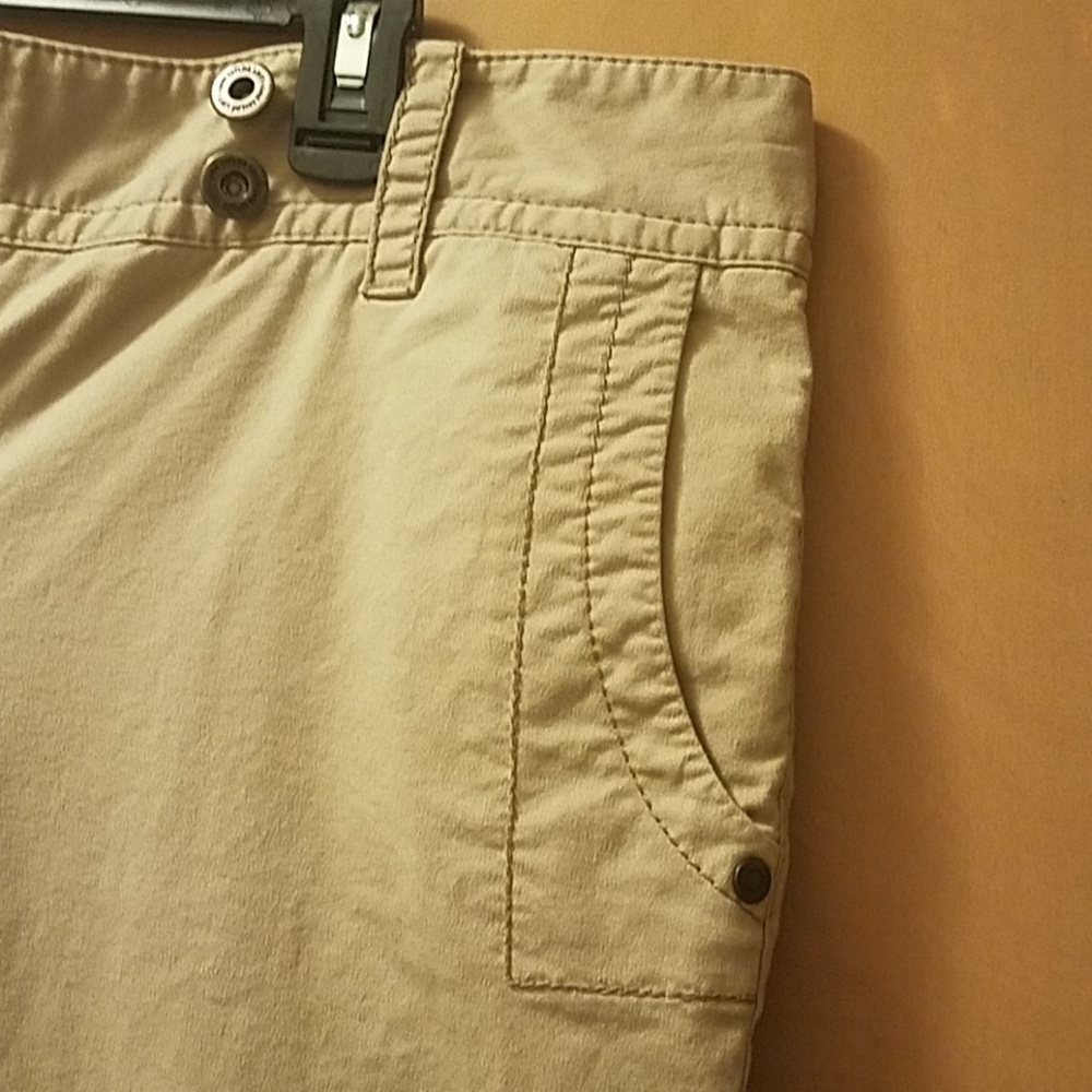 Pants - Picture 4 of 6